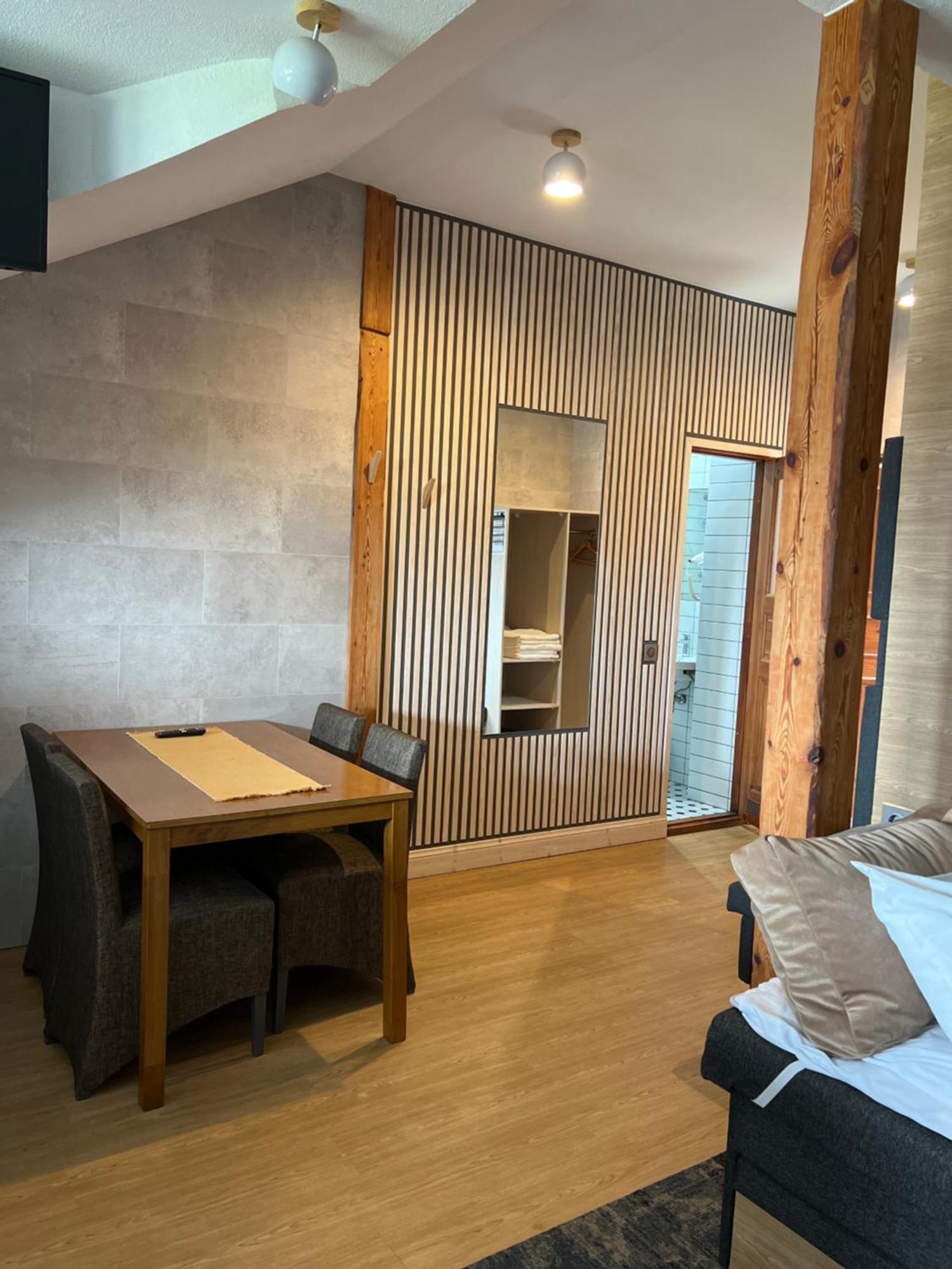 Sadama Street Villa 派尔努 客房 照片